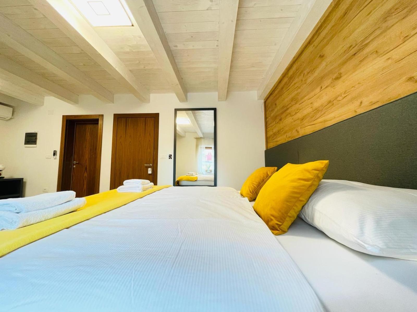 Fazana City Rooms With Free Parking Экстерьер фото