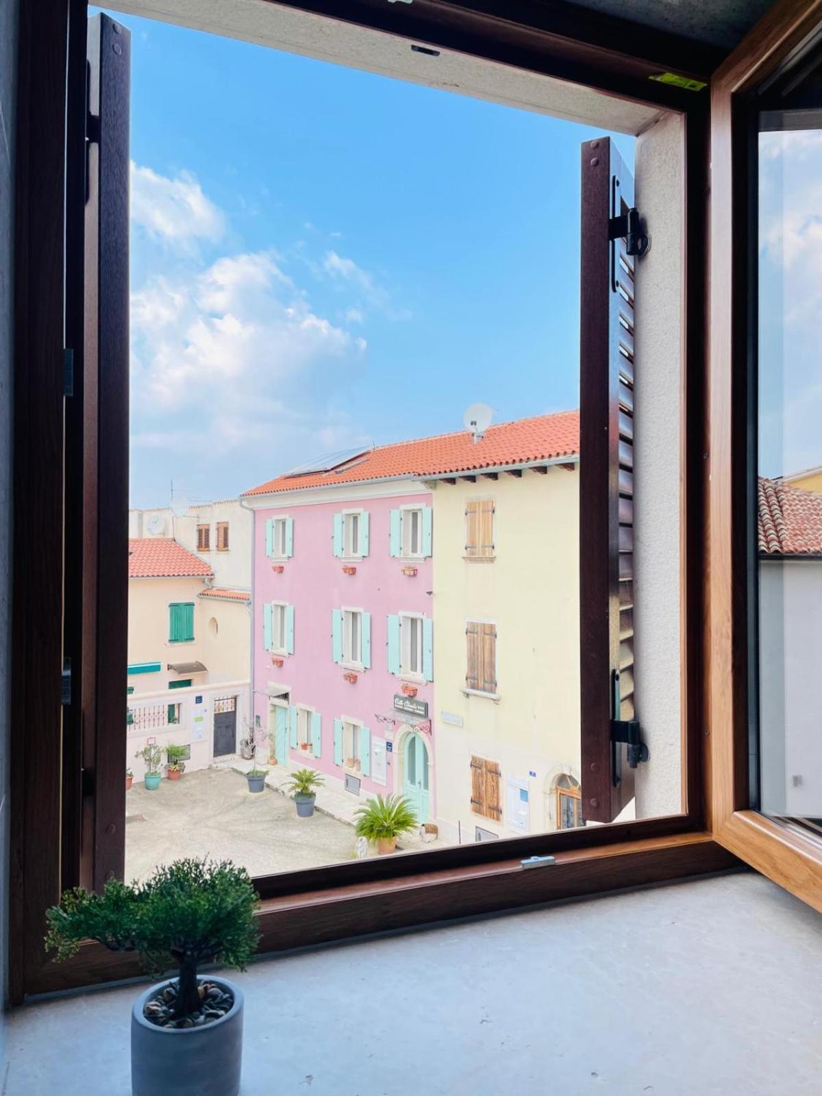 Fazana City Rooms With Free Parking Экстерьер фото